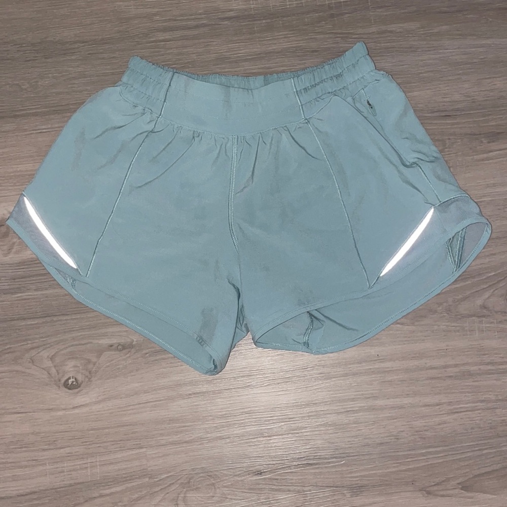 Lululemon Hotty Hot 4” Inseam Shorts (Hazy Jade)